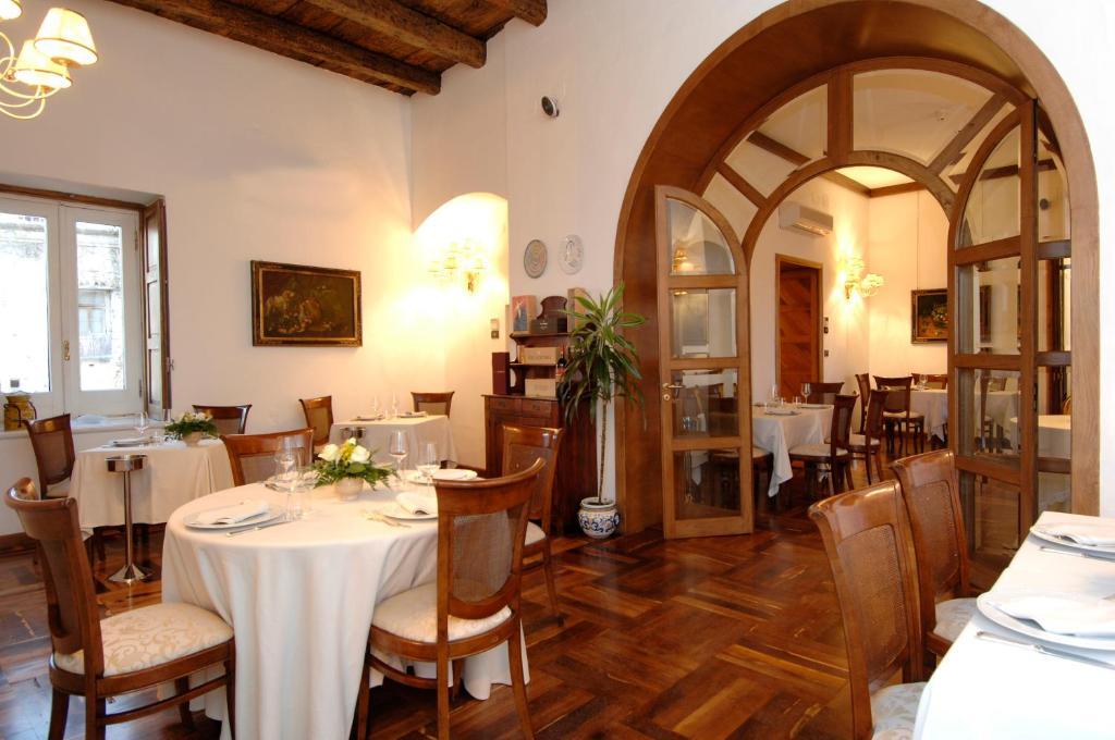 Hotel Ristorante Le Clarisse アマンテーア エクステリア 写真